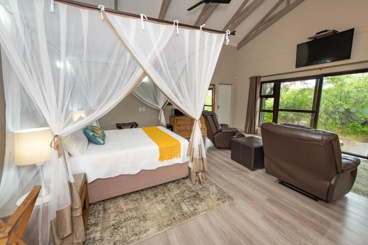 Twiga Travel Villa Hoedspruit Bagian luar foto