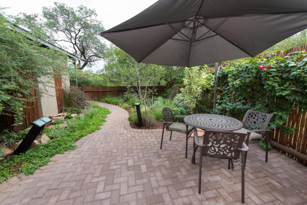 Twiga Travel Villa Hoedspruit Bagian luar foto